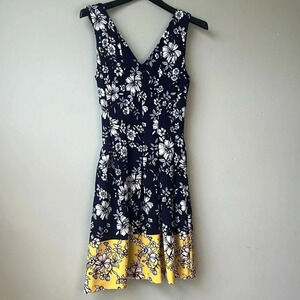 Vince Camuto‎ Dress